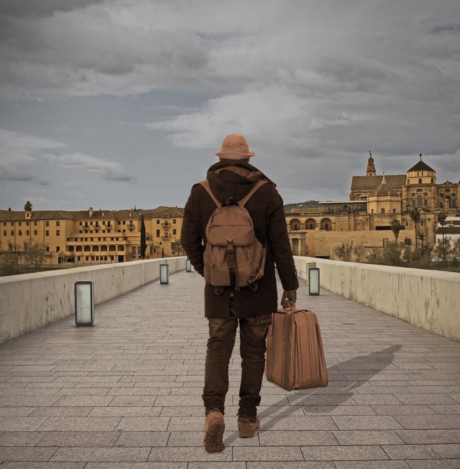 Jóvenes inmigrantes extutelados, la independencia forzosa a los 18