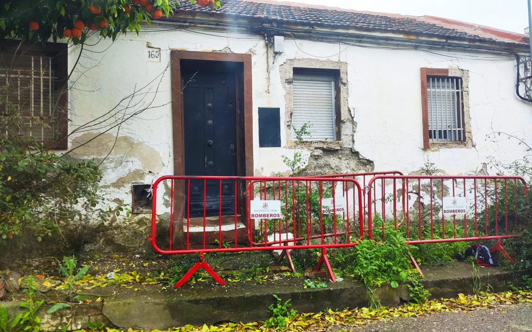 Denuncian la ocupación de viviendas en Fray Albino