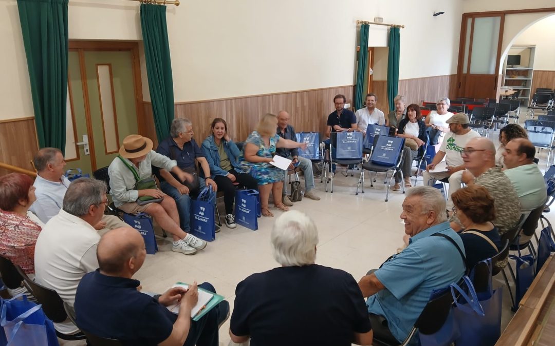 El movimiento vecinal andaluz se coordina para llevar sus demandas a las instituciones